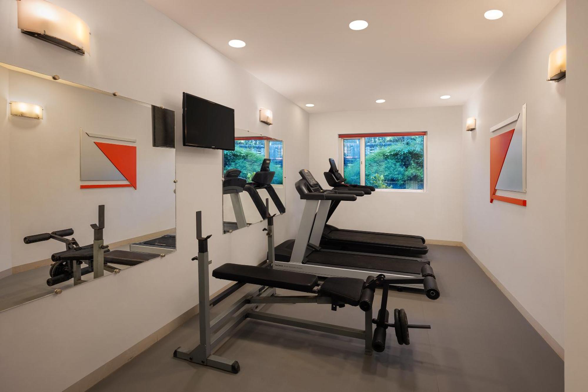 Agartala Hotel Kültér fotó