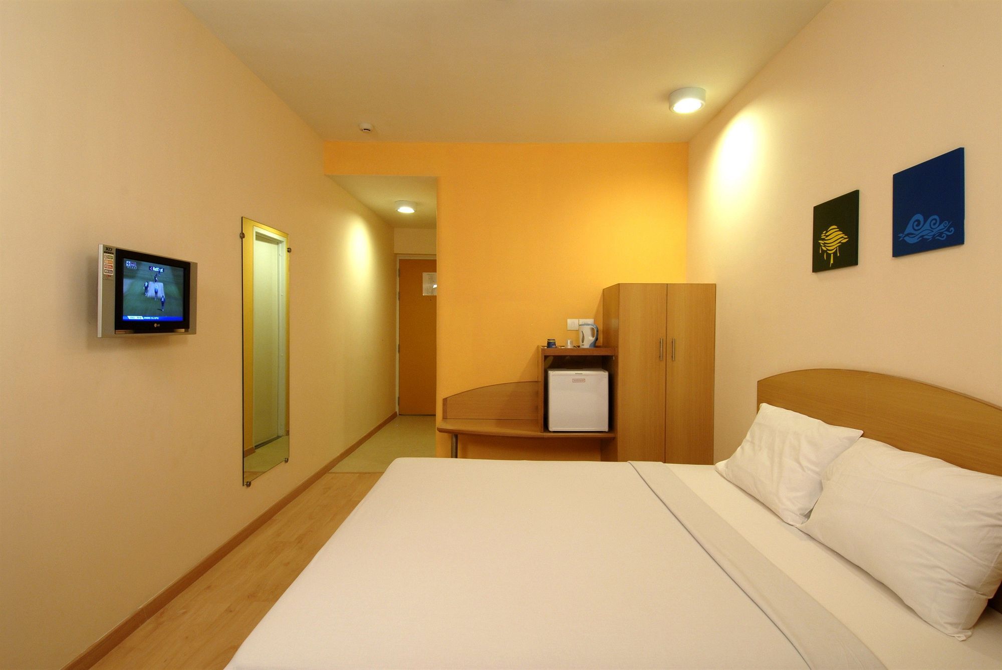 Agartala Hotel Kültér fotó